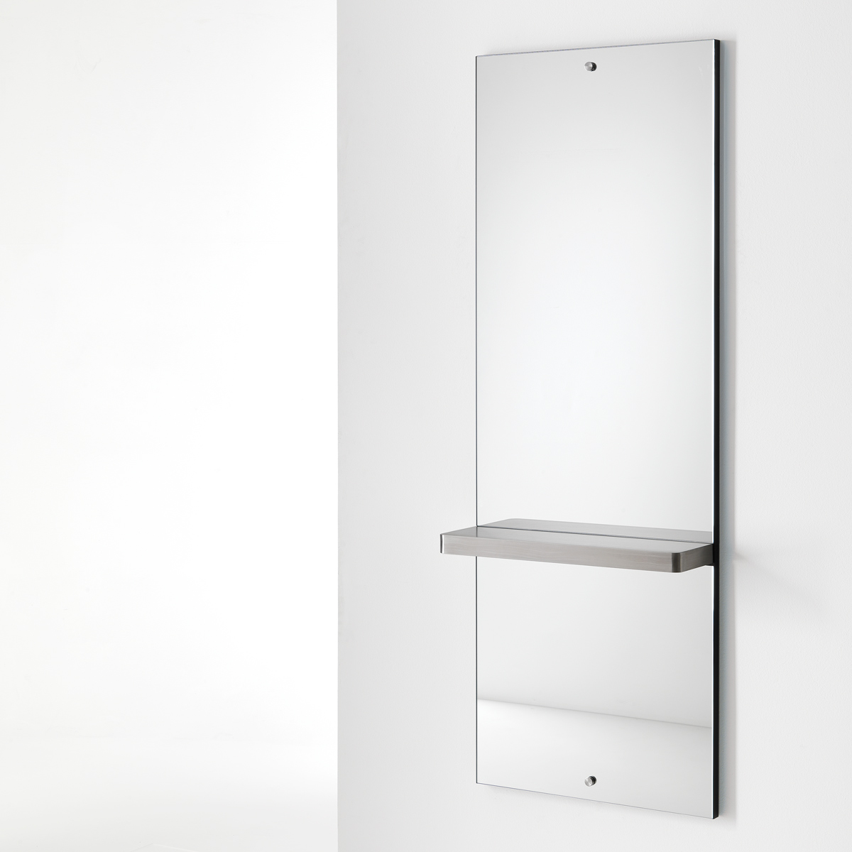 Reflectio Full mirror station with shelf
