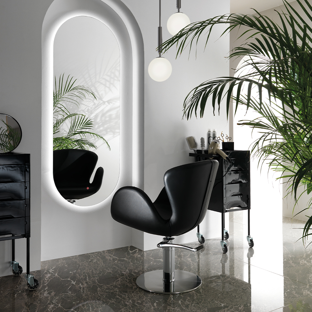 Alba mirror with light