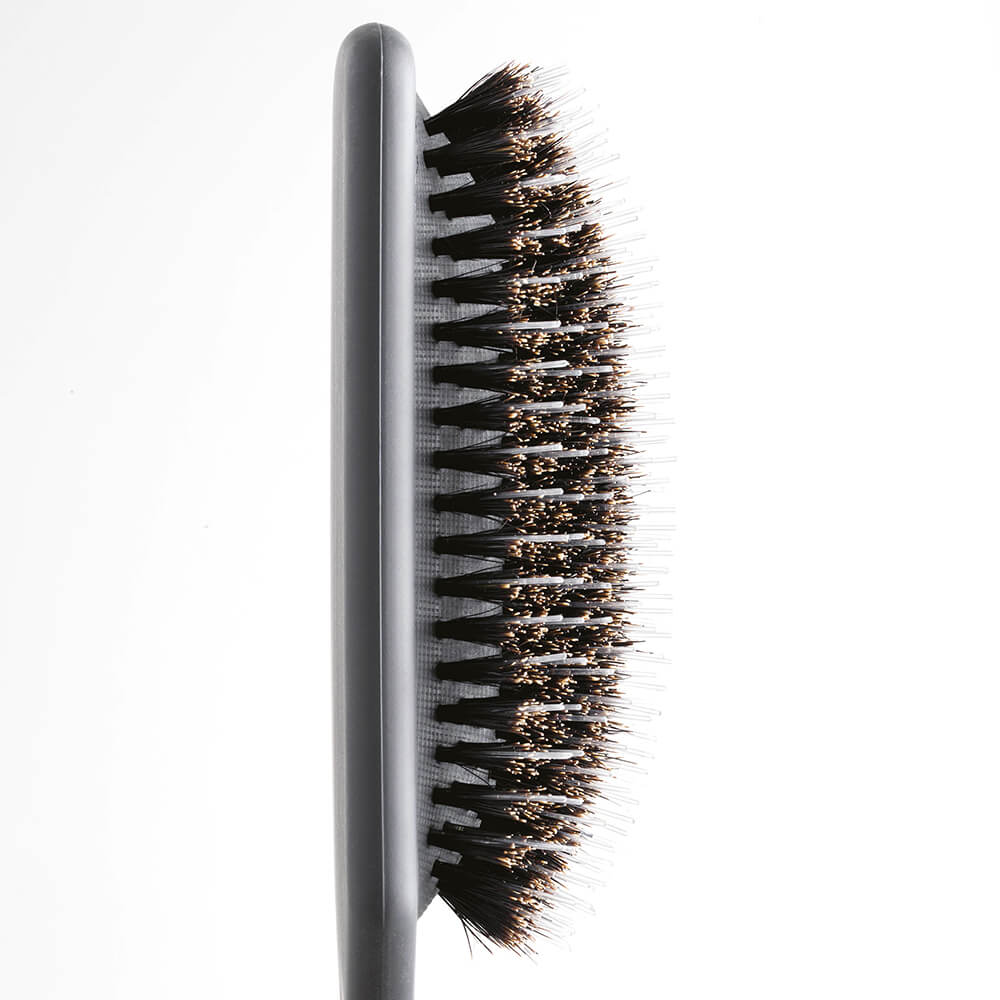 Brush with nylon and pure boar bristles