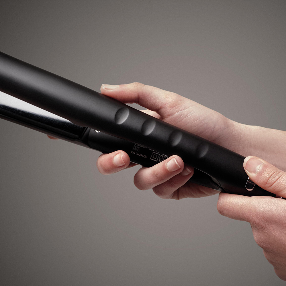 Styler Pro professional straightener