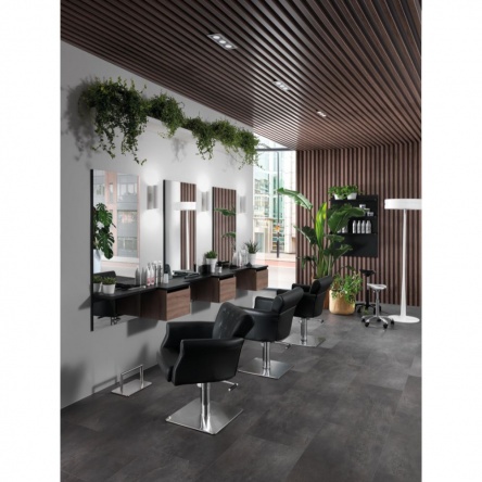 Hair Throne black cutting chair with square base